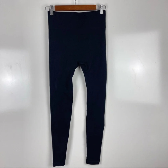 NEW Black High Waist Ribbed Full Length Leggings Size Medium - Picture 2 of 6